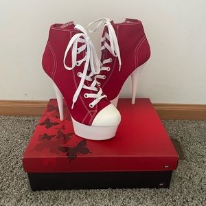 Pleaser Delight Sz. 8 Heels